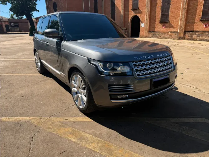 Land Rover Range Rover Vogue SE 4.4 Sdv8 Dies. AUT 2017