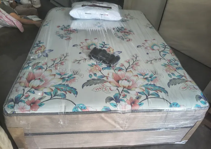 CAMA BOX CASAL ESPUMA ALTA D30 NOVA R$560- ENTREGAMOS