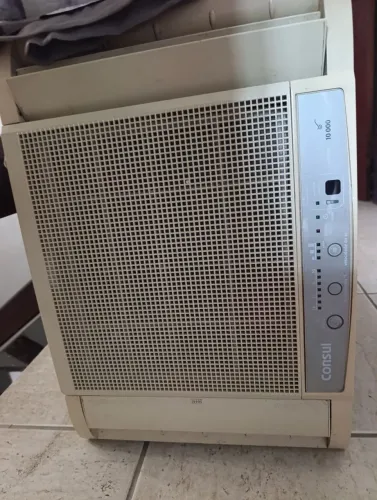 Ar condicionado Consul 10.000 BTUs.