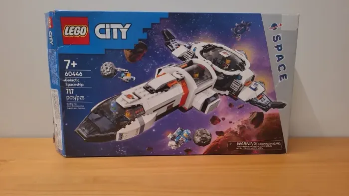 LEGO City 60446 Galactic Spaceship com Caixa - Quase Completo