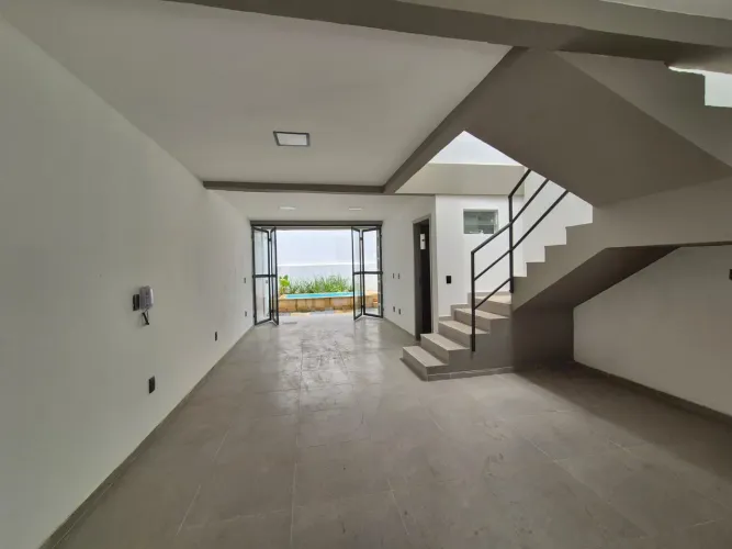 Aluguel Casa 3/4 com piscina