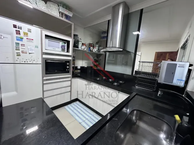 Casa com piscina no Abussafe (Região Leste de Londrina)