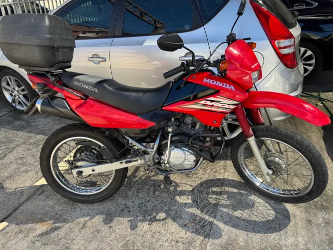 Honda Bros 2005 relíquia 