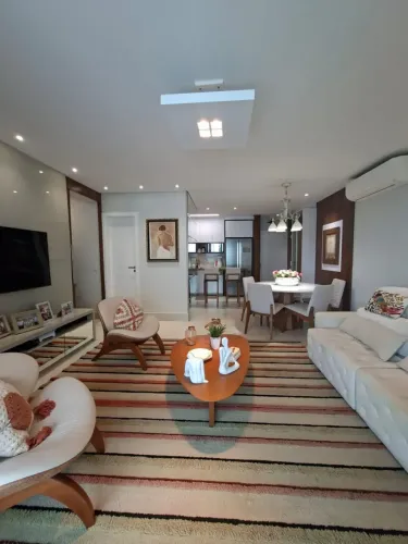 Ville Romane, 2 Dormitórios - Jurerê, Florianopolis