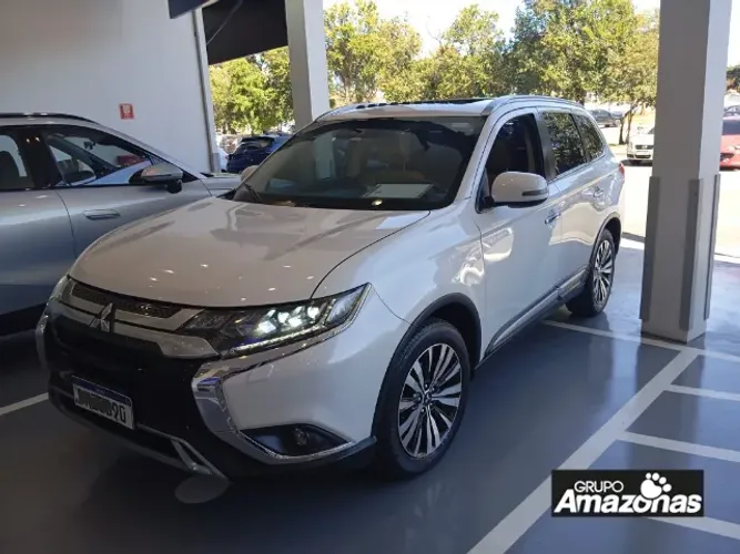 Mitsubishi Outlander HPE-S 2.2 Diesel 4X4 Aut. 2019
