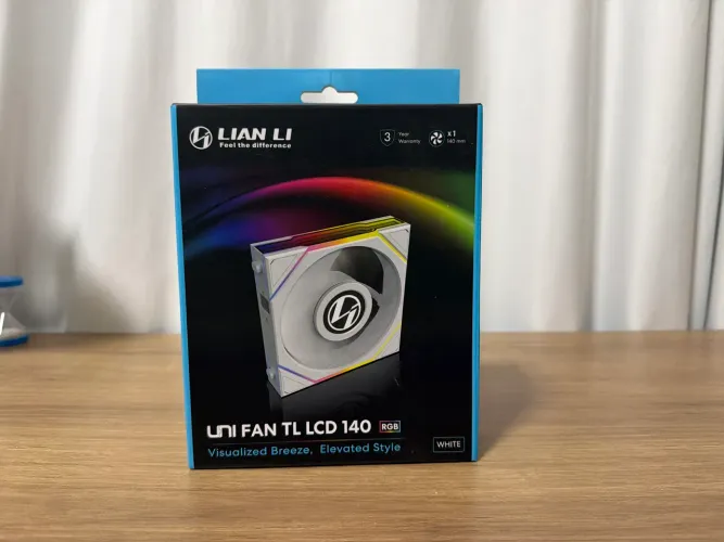 Uni fan tl lcd 140mm Lian li