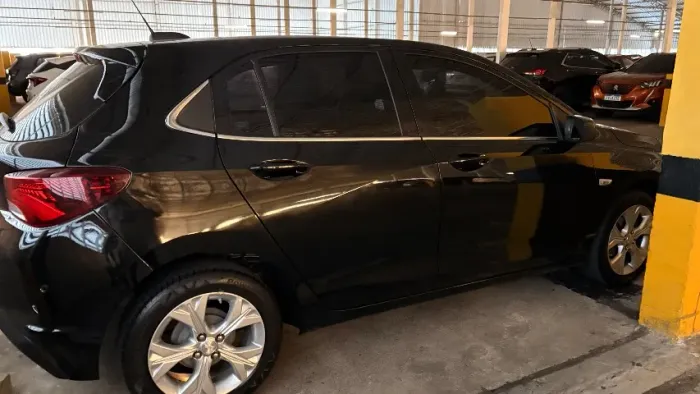 Chevrolet Onix Hatch Premier 1.0 12V TB Flex Aut. 4P 2021