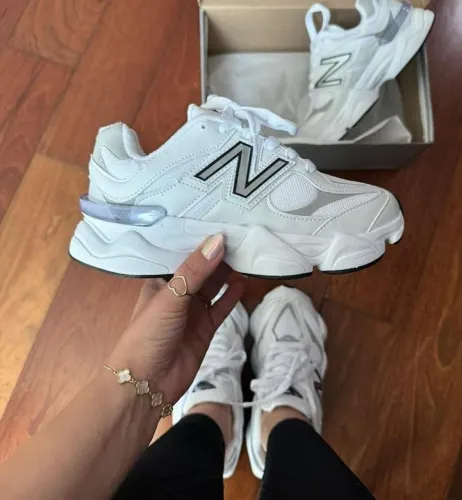 TÊNIS NEW BALANCE 9060 TAM 43