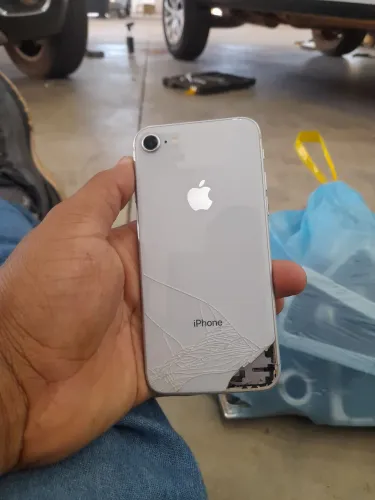 IPHONE 8 NORMAL