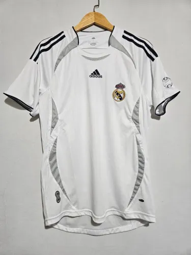 Camisa camiseta Real Madrid Adidas Teamgeist Branca