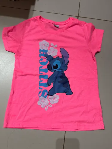 Blusa rosa do stitch