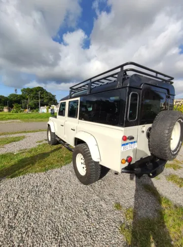 Land Rover Defender 110 TDI SW Diesel 2000