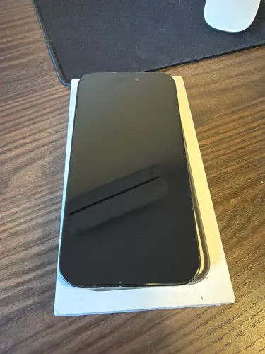 Iphone 15 128gb preto - bateria 87%