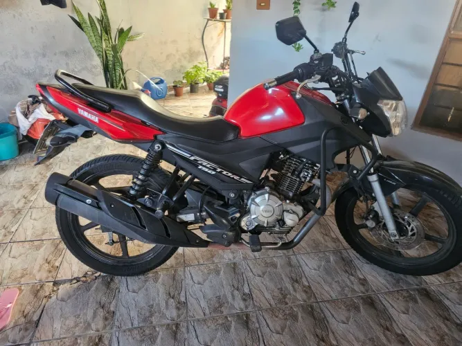Factor 150 Sem detalhe muito bem conservada