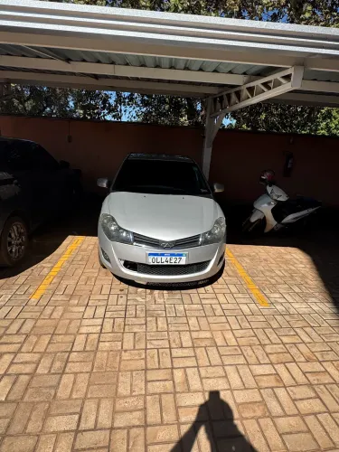 Chery Celer Hatch 1.5 16V Flex 5P 2013