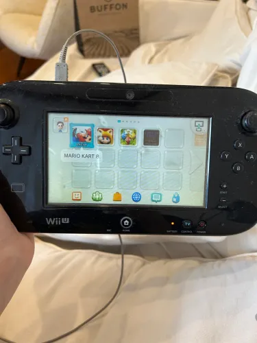 nintendo wiiu usado com gamepad e barra de sensores
