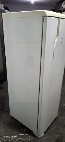 Geladeira Electrolux frost free