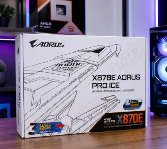 Placa Mãe Gigabyte X870E Aorus Pro X3D Ice AMD Soquete AM5