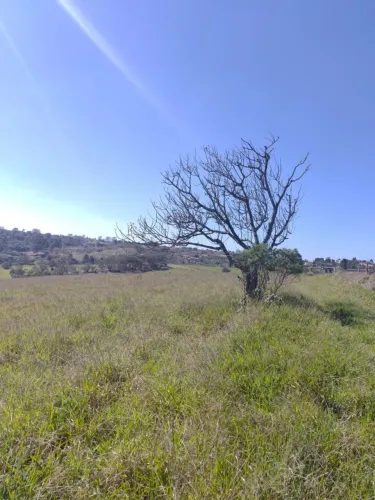 More Bem: Terreno em Votorantim/Sorocaba com Segurança, Contato com a Natureza e Hípica!