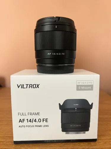 Lente Viltrox 14mm F4.0 Air Full Frame Sony E-mount Sony