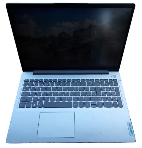 Notebook Lenovo I3 1115G4 | 8GB Ram | SSD NVME 240GB | Tela 15,6" HD