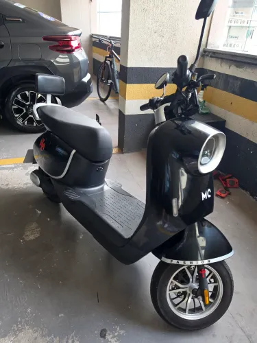 Scooter Elétrica - Moto Chefe Mia