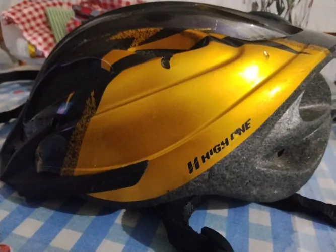 Este capacete garantirá sua segurança ao pedalar.