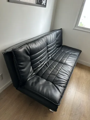 Vendo sofá cama em couro