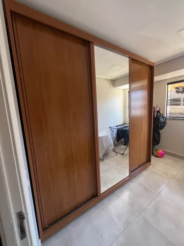 Guarda Roupa MDF Semi Novo