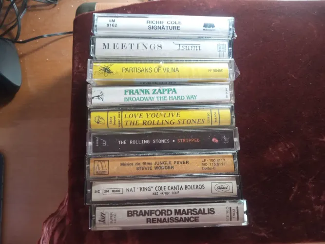 Lote 41 Fitas Cassete K7 Originais - Pop, Rock, Soul e Jazz (Bowie, Beatles, Stones, Sade)