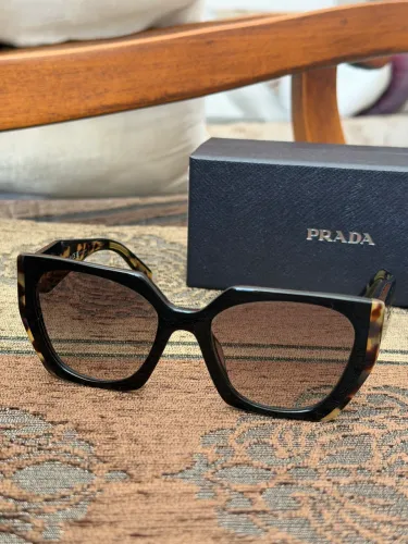 VENDO - Óculos de sol Prada modelo PR15WS 3890A7 54