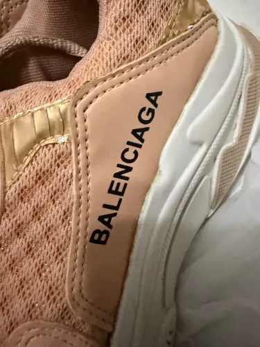 Tenis balenciaga rosê