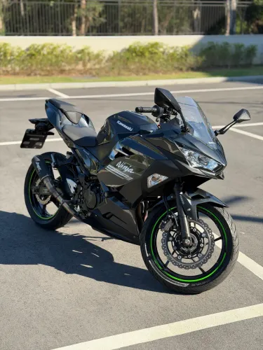 NINJA 400