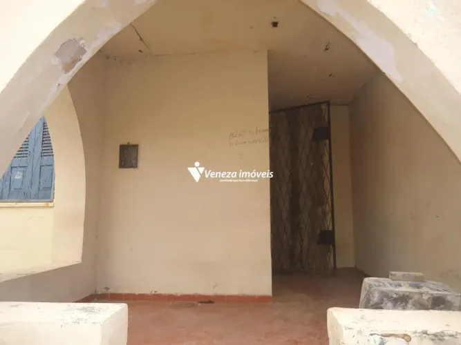 CASA COMERCIAL NO CENTRO