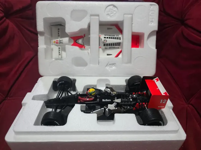 Miniatura 1:18 mclaren mp4/4 winner 1988 f1 ayrton senna com livro edicao deluxe werk