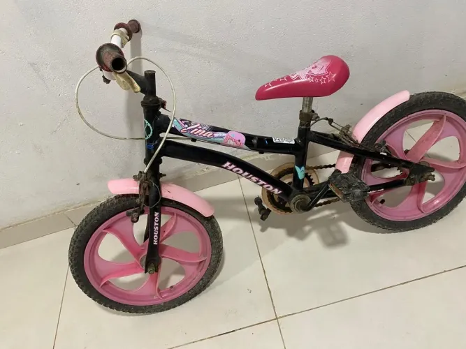 Bicicleta infantil pra até 5 anos