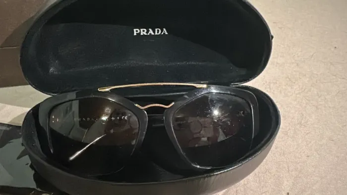 Óculos de sol - Prada - Original