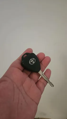 Chave do Corolla Original em bom estado como nas fotos