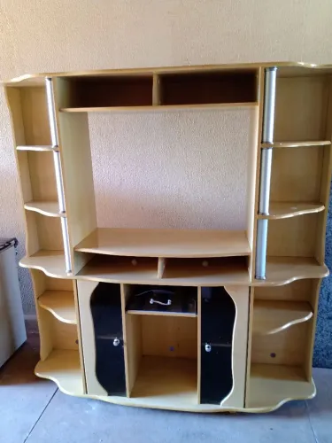Estante para sala