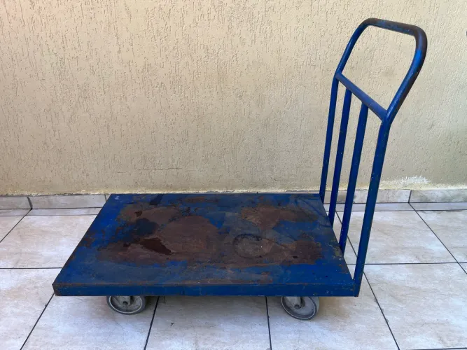 Carrinho prancha de carga em metal para até 400kg