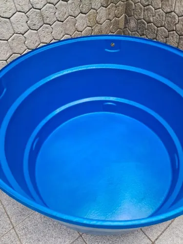Caixa d'água nova