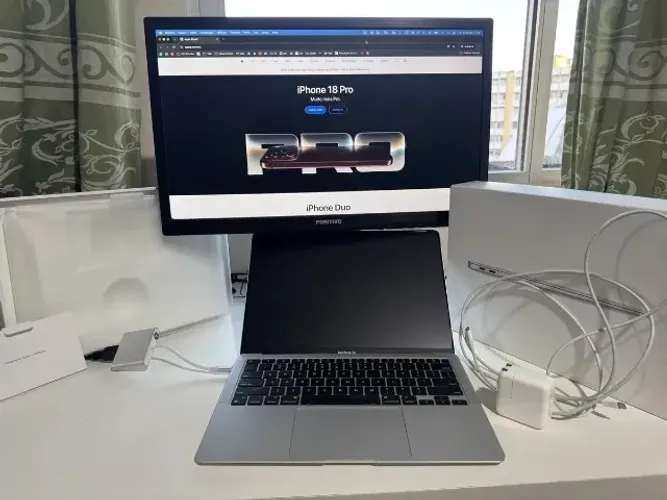 Macbook Air M1 2020 13 256gb 8gb Tela Quebrada - Bateria 97% (Usado)