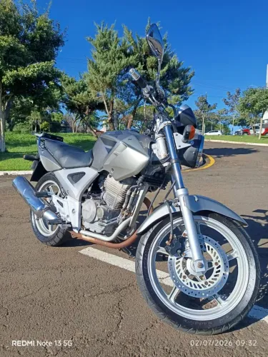 VENDO TWISTER MODELO 2008