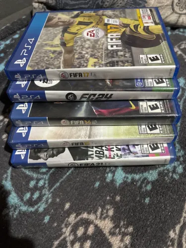 Jogos Futebol de Ps4 Fifa 14/15/17/21/24
