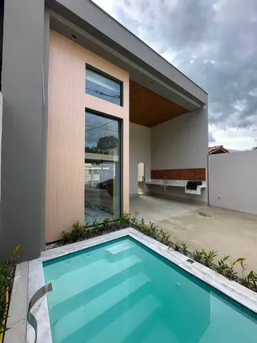 Bosque das Palmas com 3 suítes, piscina e espaço gourmet - Ponta Negra
