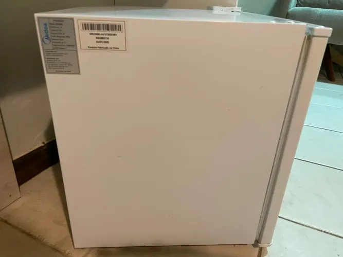 Frigobar 45l midea