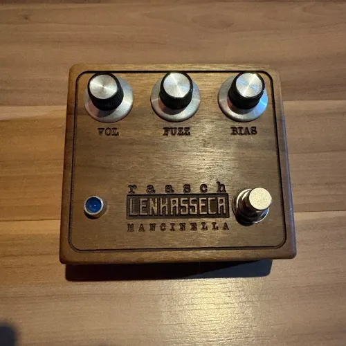 Fuzz tone bender mancinella Handmade LENHASSECA 
