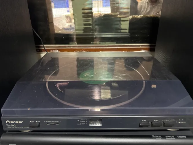 Toca discos de vinil pioneer PL990 - RS780,00