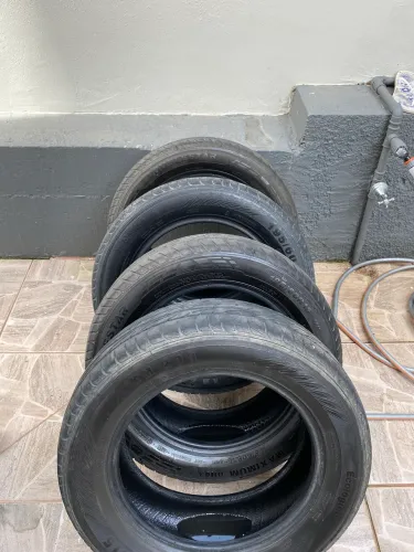 Pneus 195/60/15