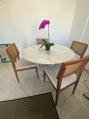 Base saarinen tulipa + tampo redondo 120cm espirito santo 